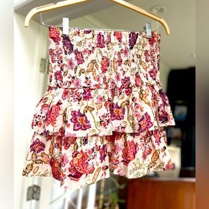 House of Harlowe 1960 tiered skirt
